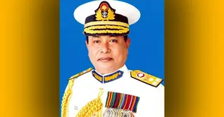 সামরিক মর্যাদায় সাবেক নৌবাহিনী প্রধান সরওয়ার জাহানকে দাফন